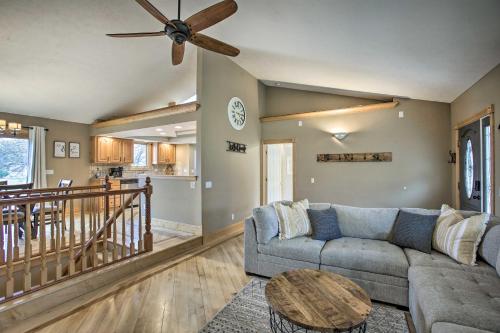 Cozy Traverse City Home with Deck 9 Mi to Dtwn - image 3