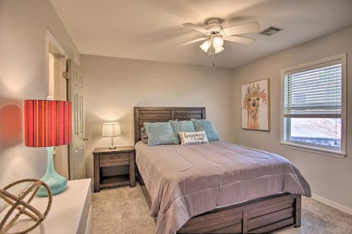 Idyllic Family Getaway with Grand Lake Access! - image 14