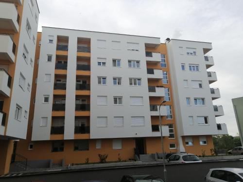 Apartment Nemanja - image 6