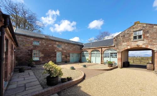 Loch Lomond Finnich Cottages, , Stirlingshire