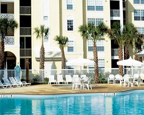 Spacious Suite near Orlando's Major Attractions - One Bedroom Suite #1 - image 2