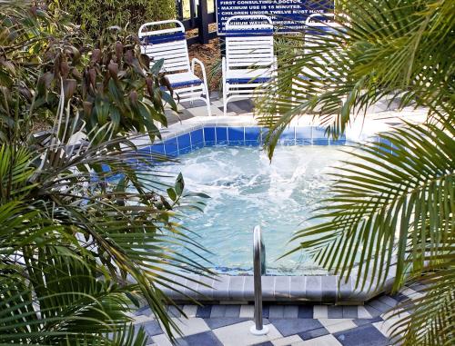 Spacious and Private Villa Resort in Kissimmee - Two Bedroom Unit#1 - image 3