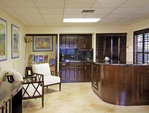 Spacious and Private Villa Resort in Kissimmee - Two Bedroom Unit#1 - image 5