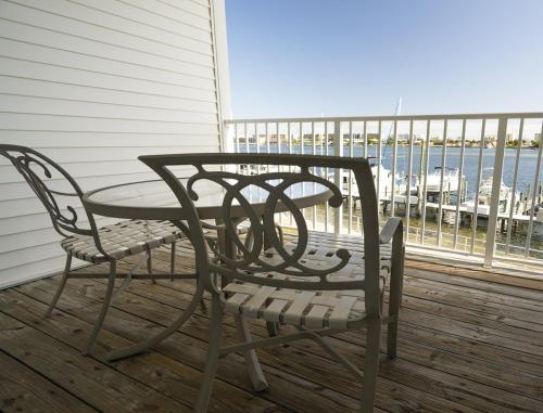 Quiet and Peaceful in One Bedroom Condo at Fort Walton Beach - image 3