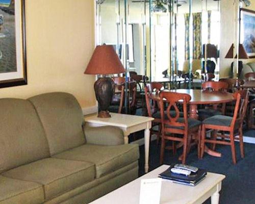 Spacious Beachfront Suite in Myrtle Beach - One Bedroom Suite #1 - image 3