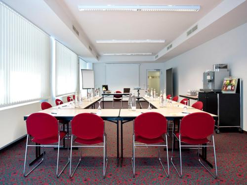 ibis Stuttgart Airport Messe