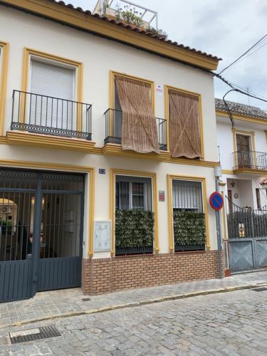 Duplex, terraza, 10 min coche centro Sevilla