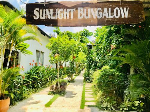 . Sunlight Bungalow