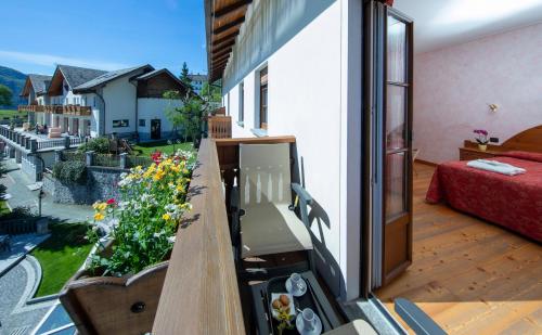 Balcony/terrace, Albergo Edelweiss - LareSpa in Crodo