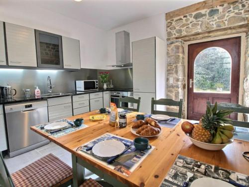 Gîte Plougrescant, 3 pièces, 6 personnes - FR-1-536-202 gîte à louer Plougrescant