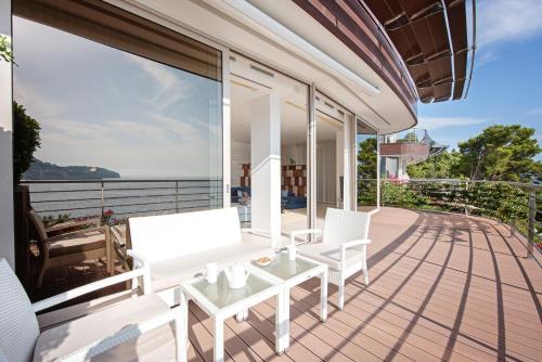 Létesítmények, Sea View Villas in Duklei in Zavala