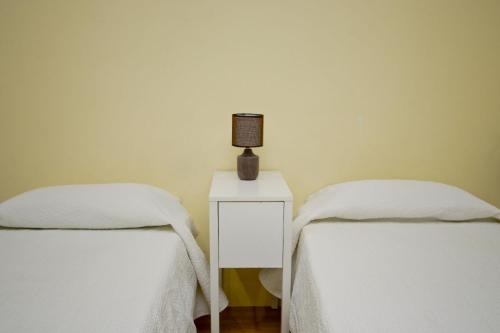 Barcelona City Apartment - image 12