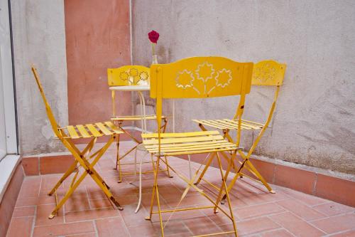 Barcelona City Apartment - main image