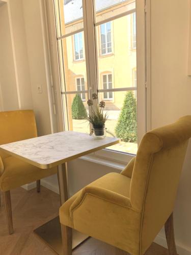 Le Tardif, Noble Guesthouse