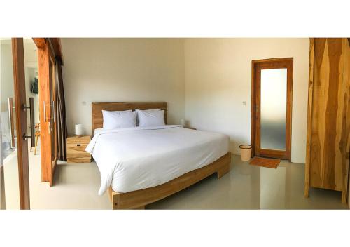 Villa Manayasa – Lovina Beach, CO