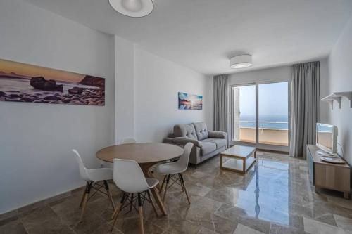 One-Bedroom Apartment room in Amazing apartment with sea views and AC PA06