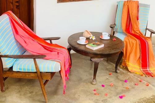 Utvendig, A Rocha Eco-Lodge & Conservation Centre in Watamu