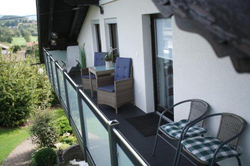 Erkély/terasz, Ferienwohnungen Gastehaus Schreiner in Arrach