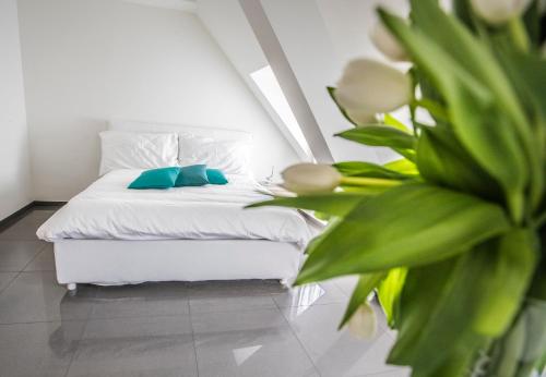 Hotel Kernhof Self Check-In – Zurich, CO