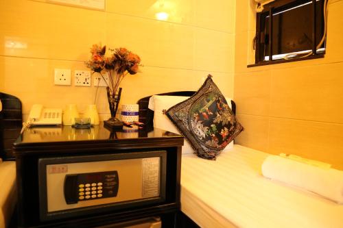Russian Hostel Room Type - Single Room