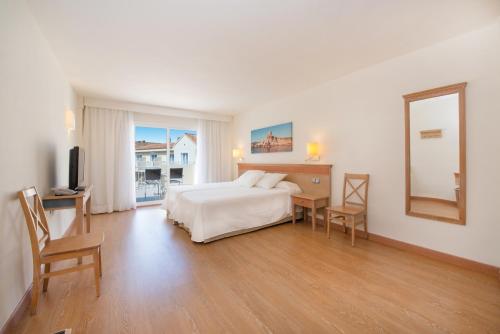 Hotel IBEROSTAR Club Cala Barca