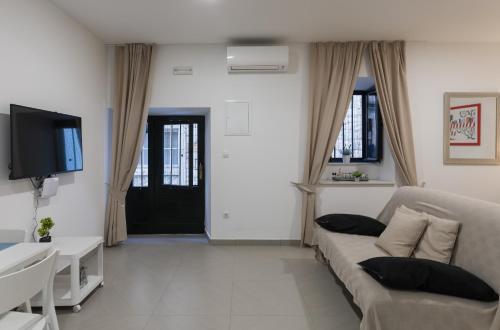 Apartment Navigator - image 9