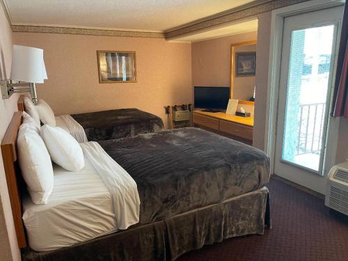 Zoders Inn and Suites – Gatlinburg, TN
