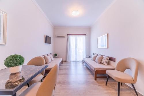 Kalamaki Mare Suites 5
