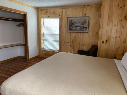 Zoders Inn and Suites – Gatlinburg, TN