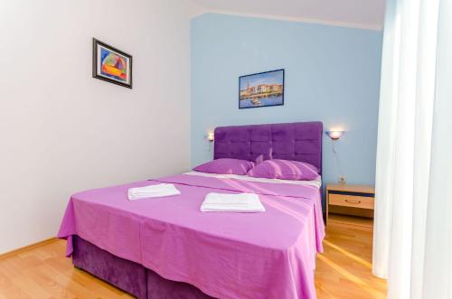 Apartments Maslina - image 10