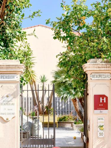 Entrance, Hotel Lemon in Menton
