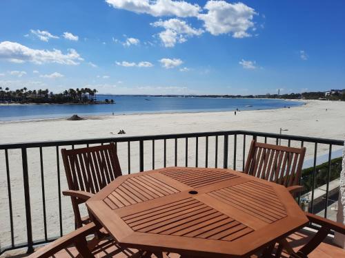  Dalí 117 Beachfront in Alcudia