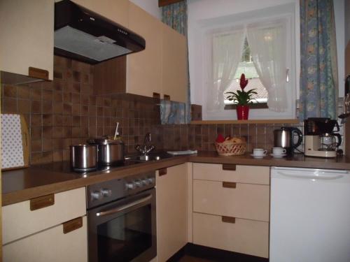 Konyha, Ferienwohnungen Rahm in Hollenzen