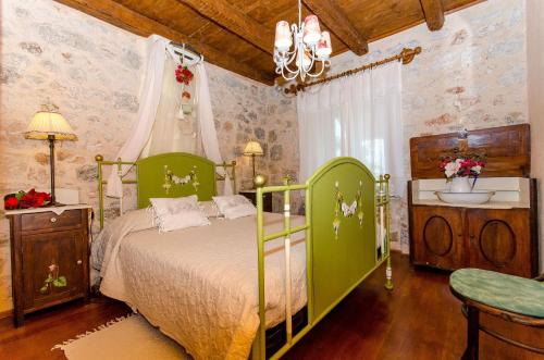 Two-Bedroom Apartment image 6