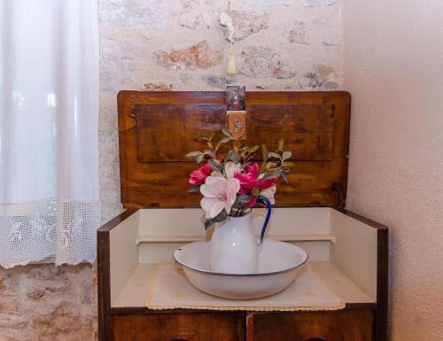 Two-Bedroom Apartment image 1