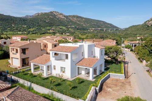  Residenza L´Alzoni in San Teodoro
