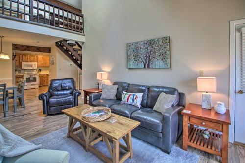 Cozy Bartlett Condo 1 Mi to Attitash Ski Resort!