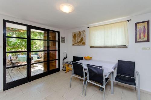 House Renato - image 6