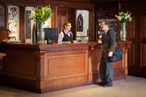 Lobby, Treacys Hotel & Leisure Centre Waterford in Waterford