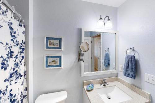 Blue Angel Cottage - image 5