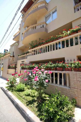 Hotel Dynes – Eforie Nord, CA
