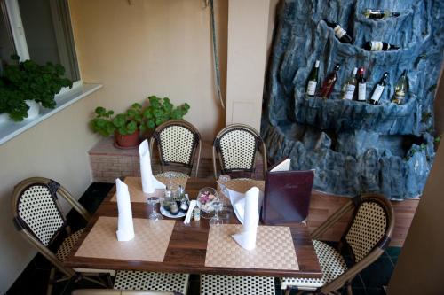 Hotel Dynes – Eforie Nord, CA
