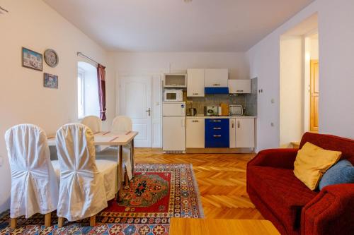 Apartment Villa 7 - image 12