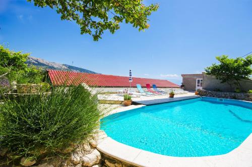  Apartments Mladen, Unterkunft in Baška