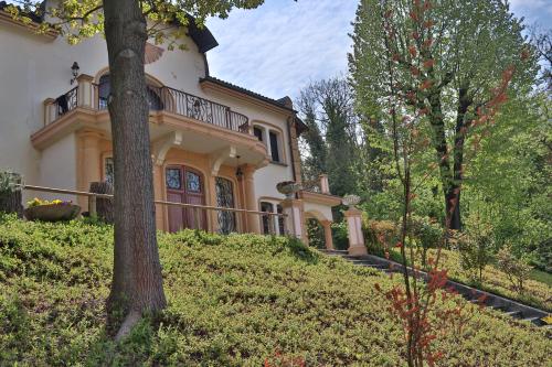 Villa La Meridiana – Alba, NY
