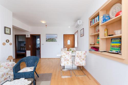 Apartments Dubravka - image 3