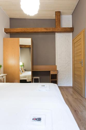 Karolinka Guest House - image 7