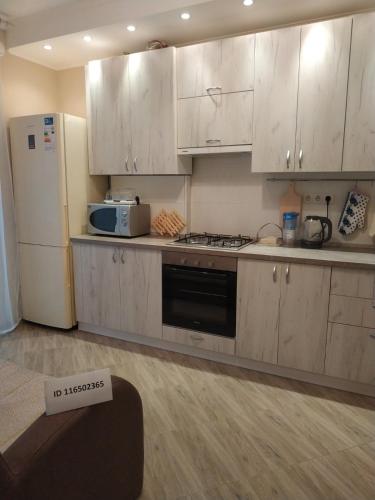 Apartments Atlant on Karamzina - image 6