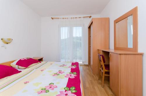 Apartments Joka - image 3
