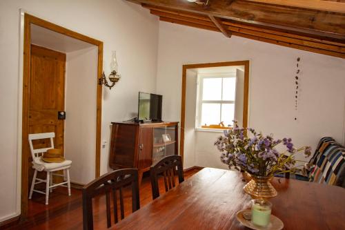 ห้องส่วนกลางสำหรับนั่งเล่น/ดูทีวี, Graciosa Family House in อาร์โกส